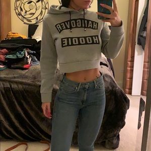 Cropped hoodie